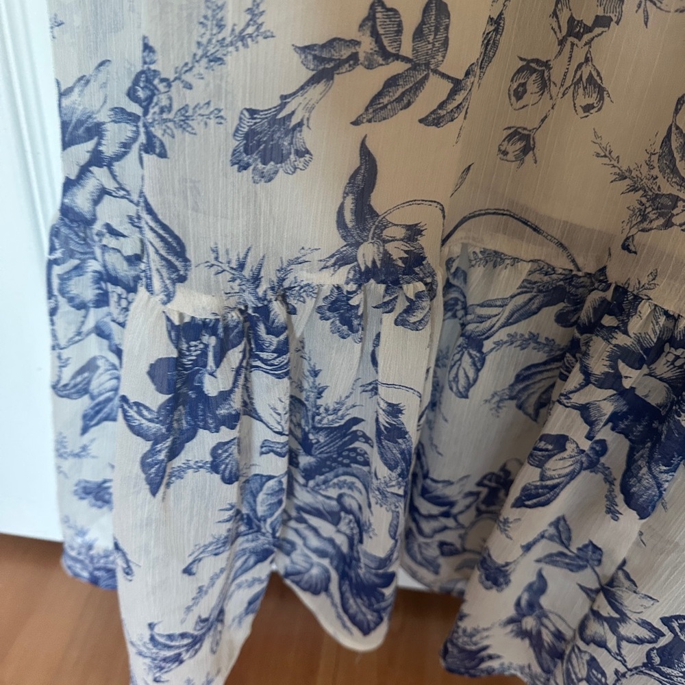 Express Blue and Cream Floral Midi Dress - Picture 7 of 8